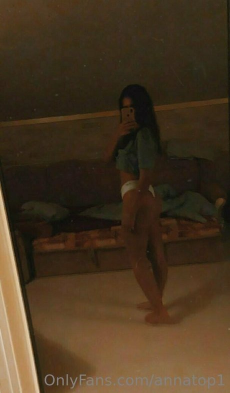 annabananaaaaaaaaa OnlyFans Leak