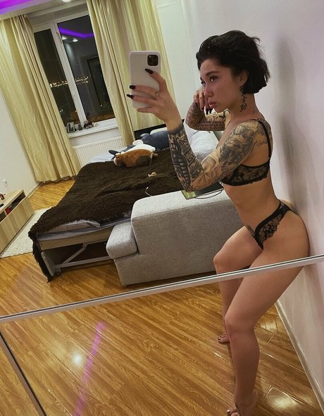 polina molly Leaked OnlyFans Bilder