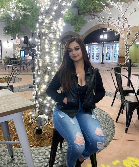 Punjabi Mami Nacktbilder von OnlyFans