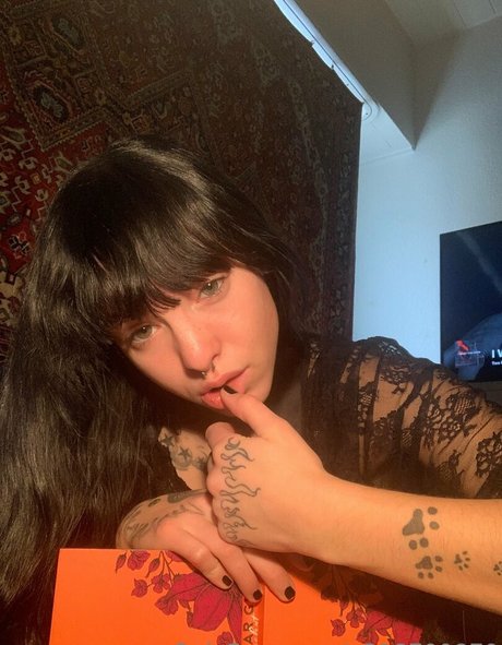 allyalden OnlyFans-Bilder geleakt