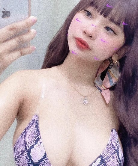 Seirrasz OnlyFans-Model