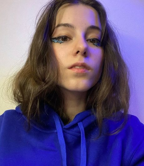 Gil Liany OnlyFans Striptease