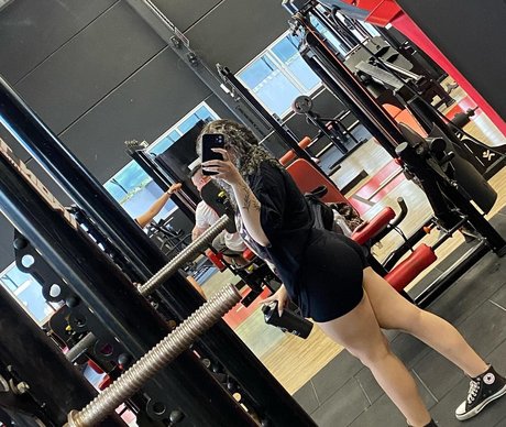 Gabriele Antonia OnlyFans nackte Brüste