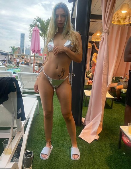 vivisvvs Leaked OnlyFans Bilder