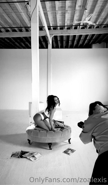 zoalexis OnlyFans Nacktfotos