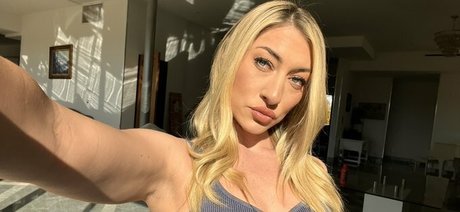 Whitney OC Kostenloses OnlyFans