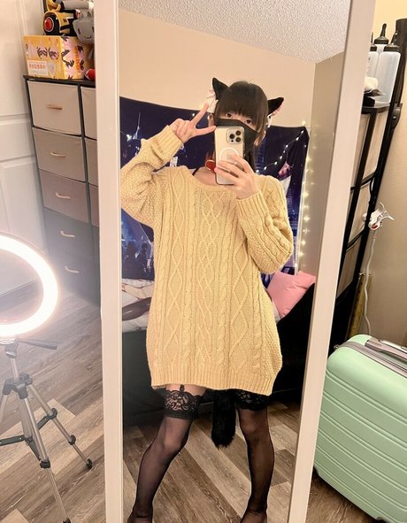 Czu140 OnlyFans Model Bilder