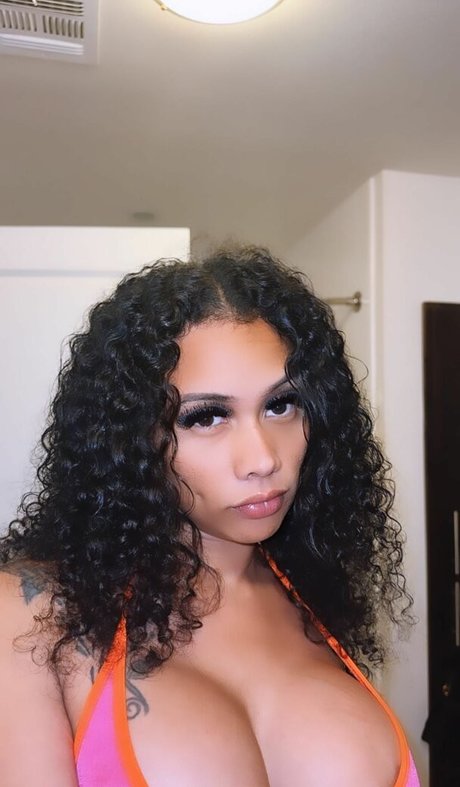 jazzymotheissuee OnlyFans Leaks Pornografie