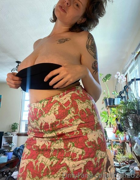 hottied2 OnlyFans Inhalte