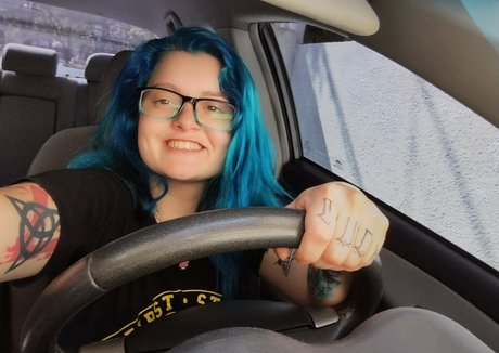 geekgirl420 OnlyFans-Inhalte