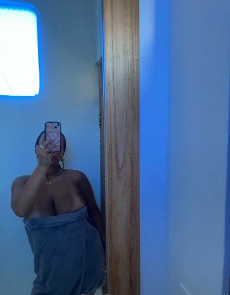 saucytitsbali Leaked Porn OnlyFans