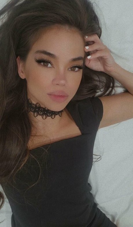 Angelina Moon OnlyFans Bilder