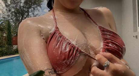 Nikki Natural Bilder OnlyFans