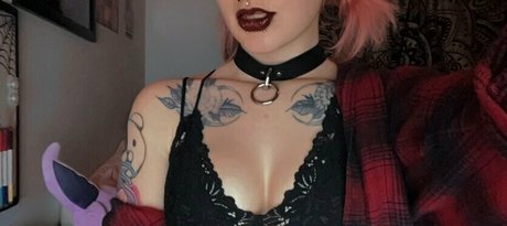 cherricxrpse OnlyFans-Archiv