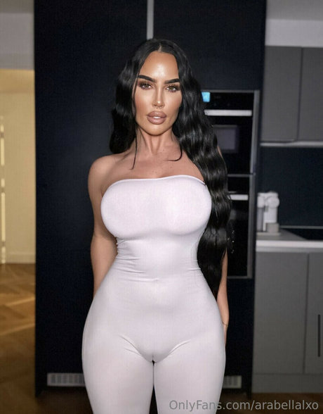 Arabella Lajares Nacktpornos von OnlyFans geleakt