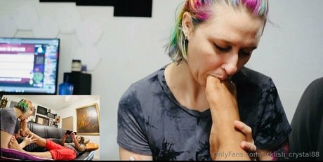 ticklish crystal88 NSFW OnlyFans
