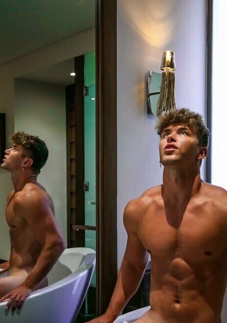 nategarner OnlyFans Striptease