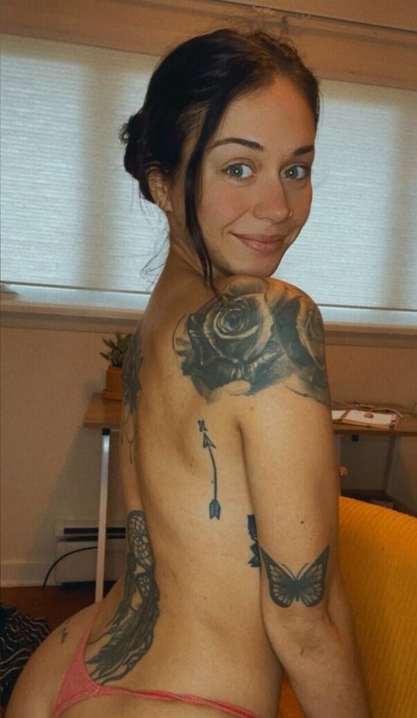 Bendi Marie OnlyFans Nacktfotos