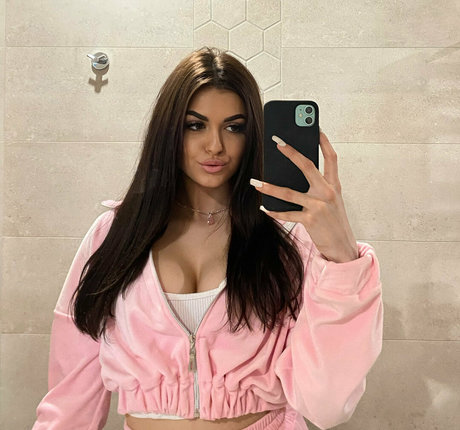 aliia fairy Leaked OnlyFans Sextape