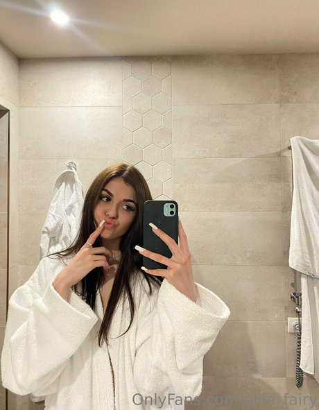 aliia fairy OnlyFans-Fotos