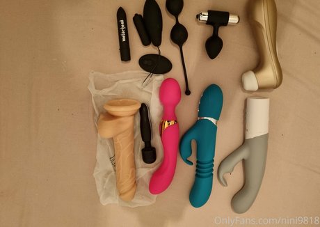 nini9818 OnlyFans öffentliche Fotos OnlyFans