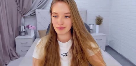 Evajuly Model OnlyFans Foto