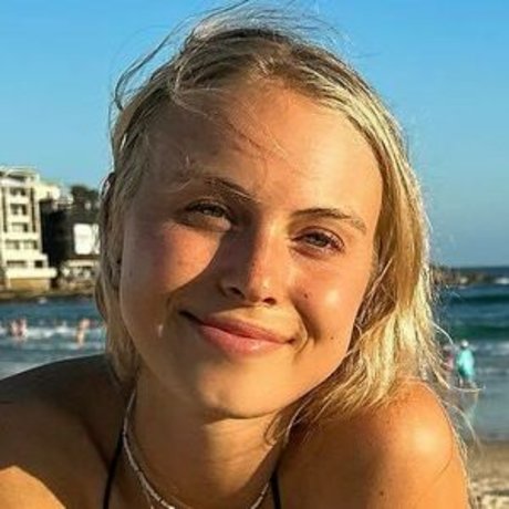 Sarah Lloyd OnlyFans Leaks