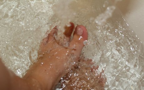 barefoot babe02 OnlyFans Dirtyship geleakt