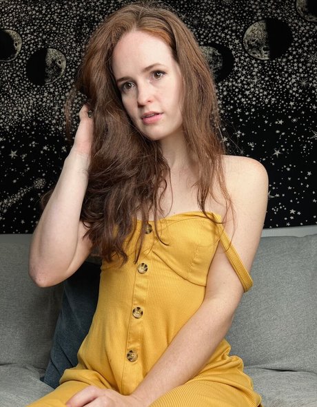 Saltysweetcaroline OnlyFans-Bilder