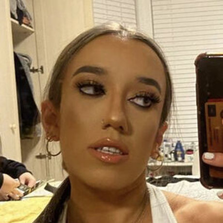 Joanna Davidson OnlyFans Pornografie