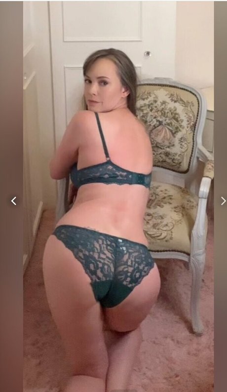 Bathtimebetty Nackt auf OnlyFans Leaks