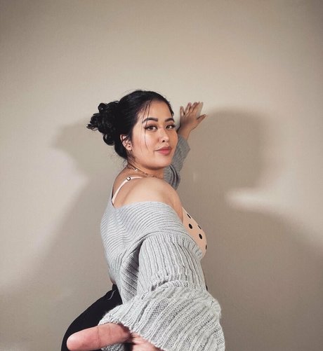 dunkelhäutige ebenholz-onlyfans exklusive Ungefiltert