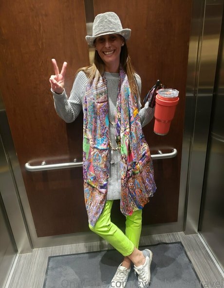 gypsyhippietravel Nacktbilder geleakt OnlyFans