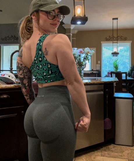 Ayshia Schisel Leaked OnlyFans Bilder