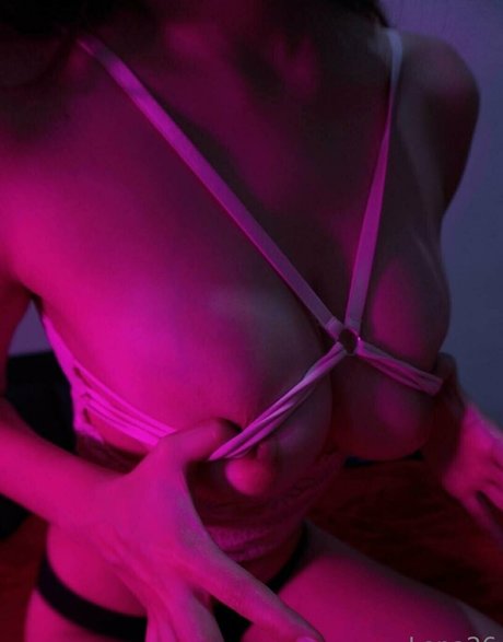 lena26oficial OnlyFans XX