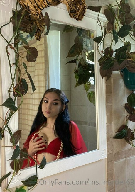 ms murder69 OnlyFans Nacktbilder geleakt