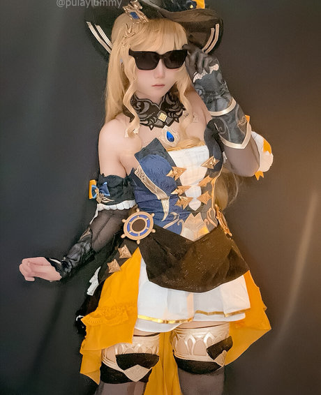 pulaylummy OnlyFans Model Bilder