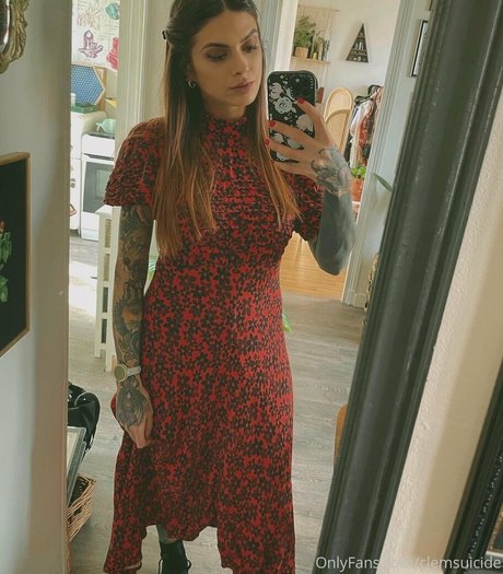 Clem French Sg Leaks von OnlyFans