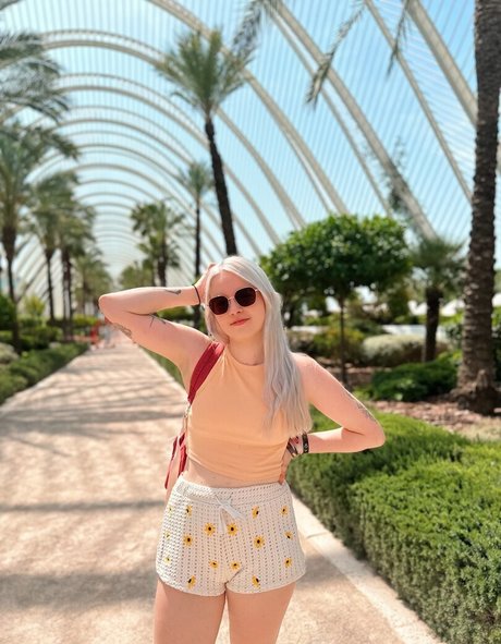 Larissa Zeeuwe OnlyFans Inhaltstyp