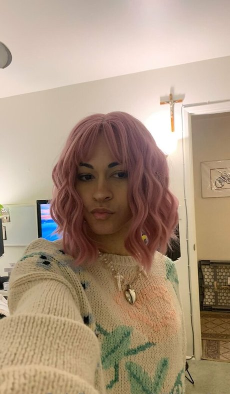 hiiibentley OnlyFans nackt