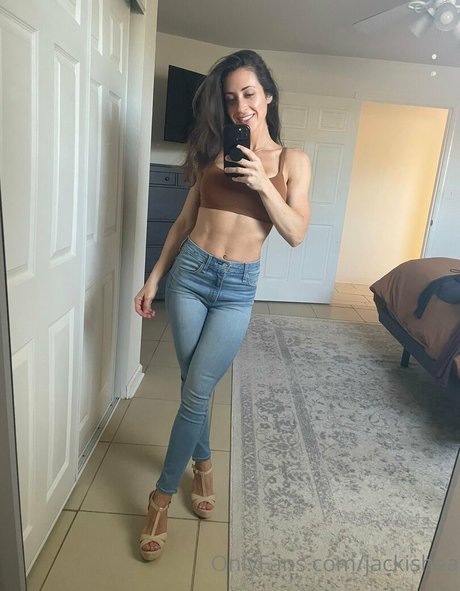 jackishea Profilbild