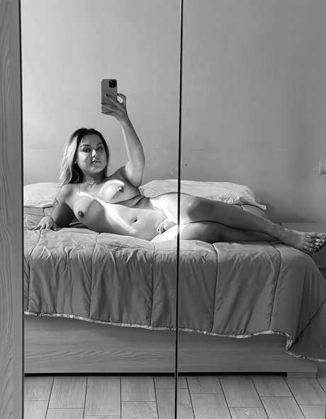 barbiegoulartx OnlyFans Nacktbilder geleakt