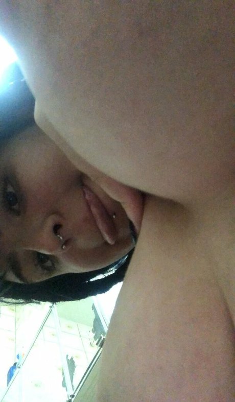 LittleBatIluvlittlebat OnlyFans-Fotos