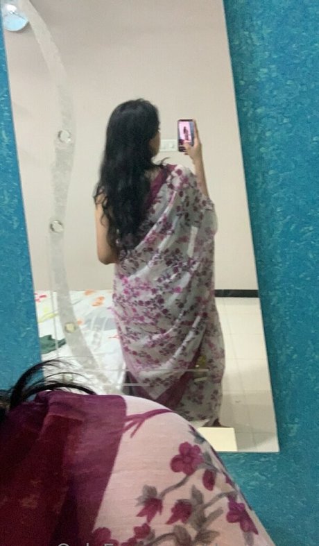 Desiaurora OnlyFans-Leaks