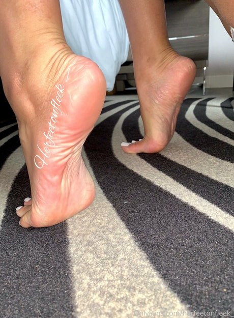 herfeetonfleek_ OnlyFans Porno