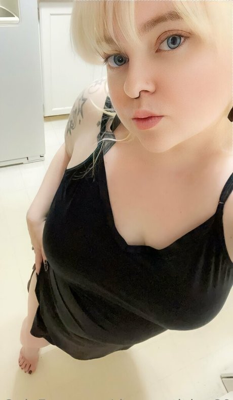 tinymortician89 Nacktbilder von OnlyFans