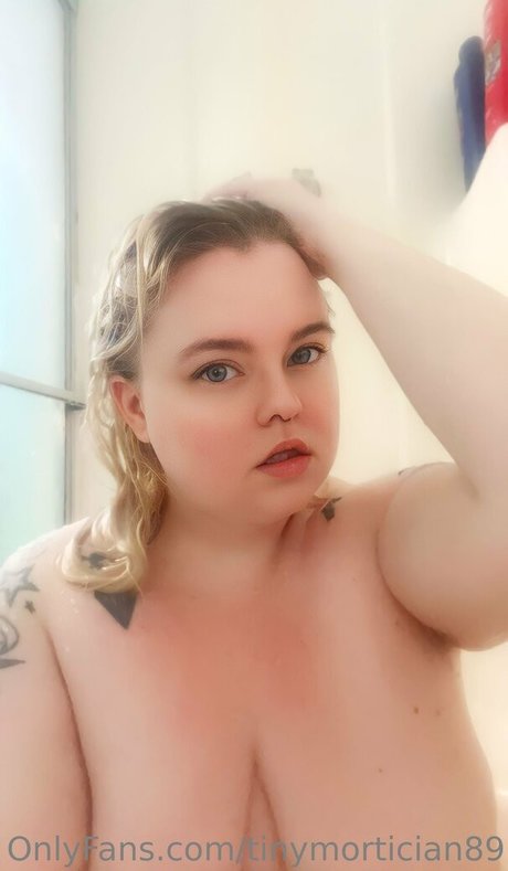 tinymortician89 Nacktbilder OnlyFans Leak