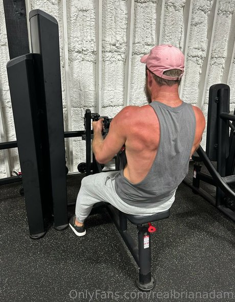 realbrianadam OnlyFans Leak Pornografie