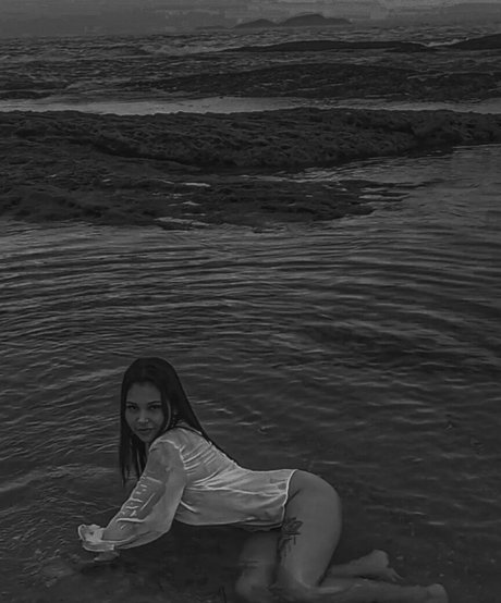 yaa fonseca OnlyFans Model Bilder