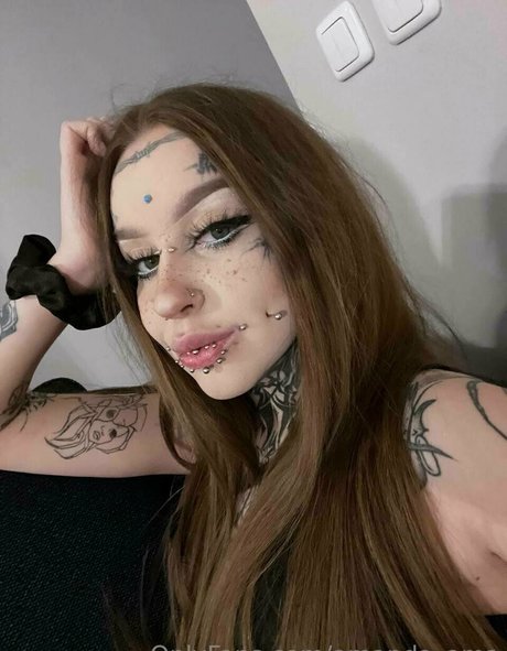 amanda mu OnlyFans Bilder geleakt